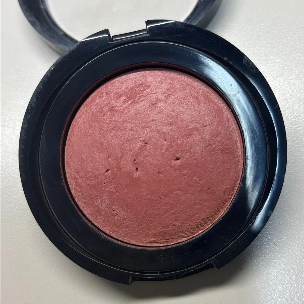 Laura Geller Soft Matte Baked Blush Romantic Rose